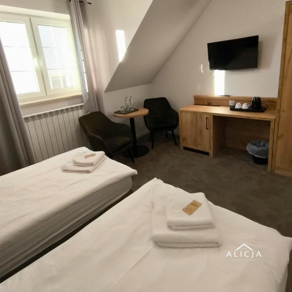 Centrum Turystyki Wiejskiej Alicja Ksiezpol Exterior foto